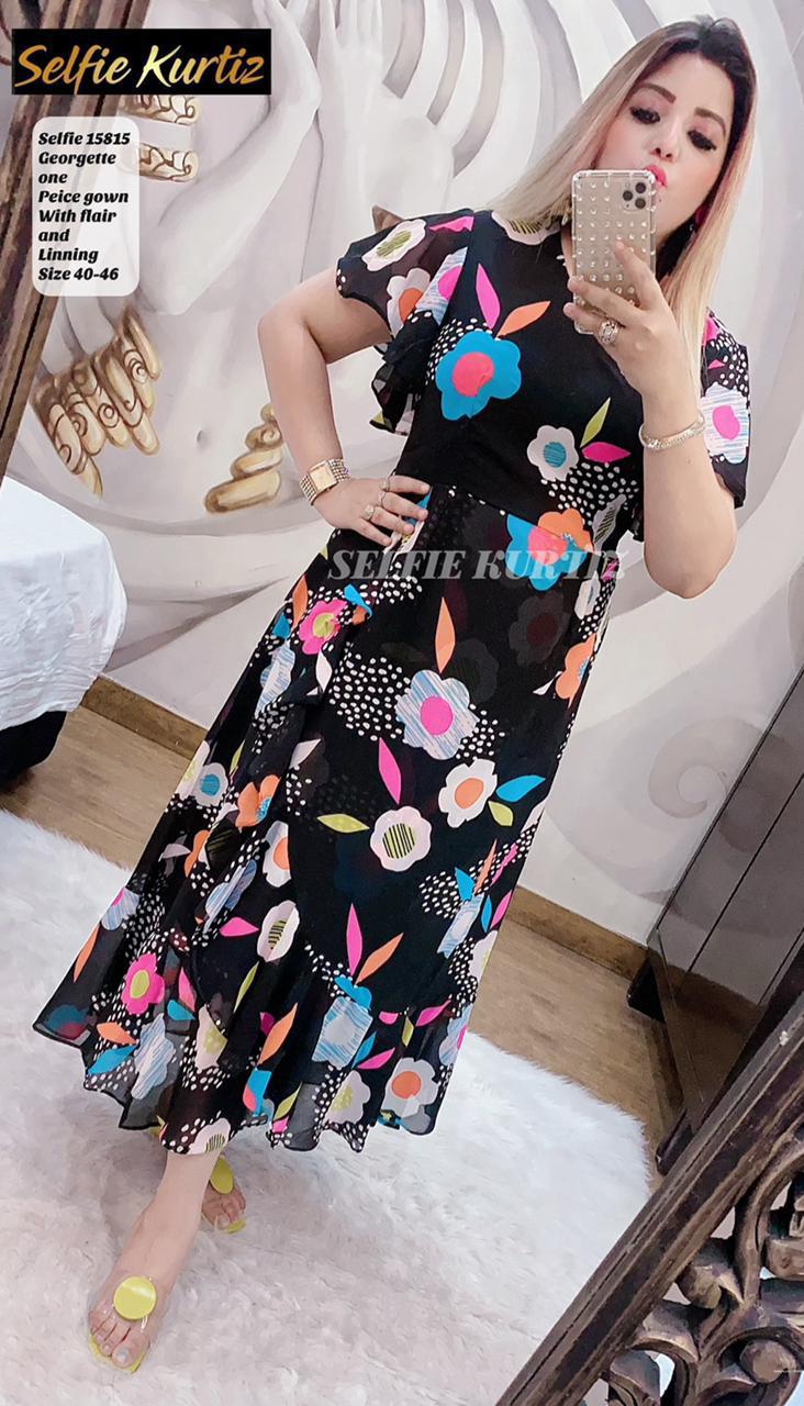 Black And Pink Party Wear Selfie Kurti at Rs 1800 in Hyderabad | ID:  19751610791
